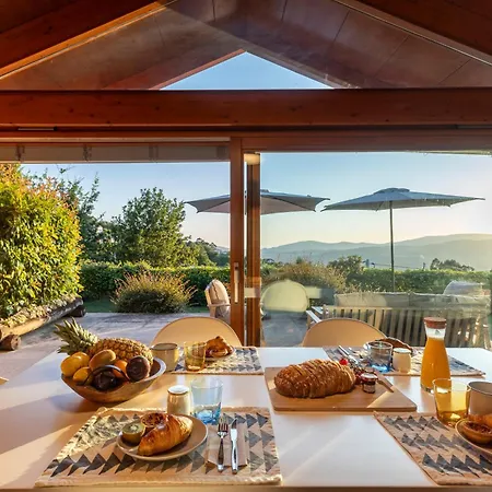 Bagoada - Sunset Vista - Uchill فيلا نوفا دي سيرفيرا